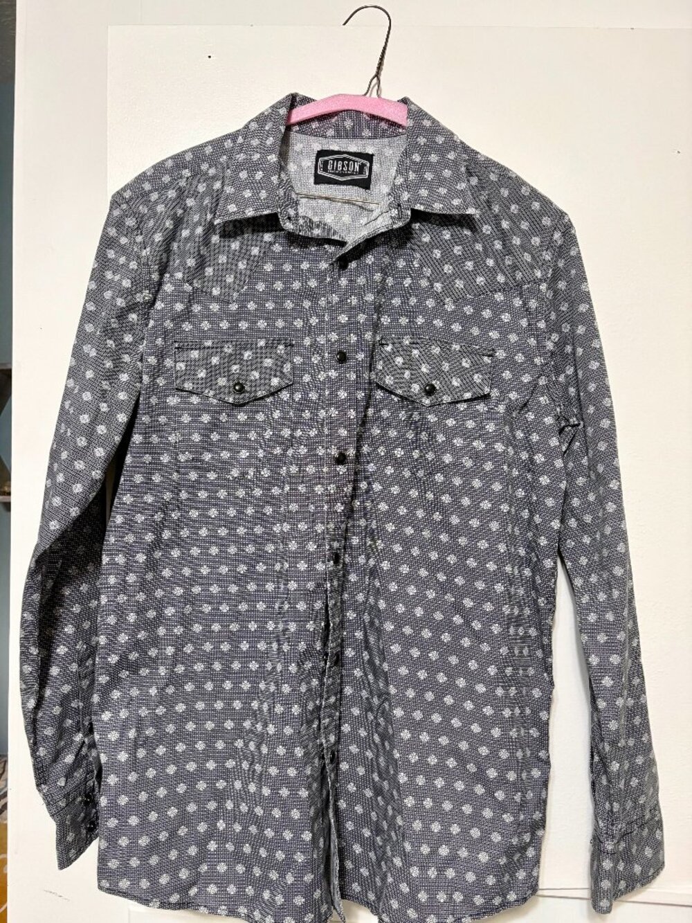 Small - Mens Gibson Long Sleeve Button Down Shirt